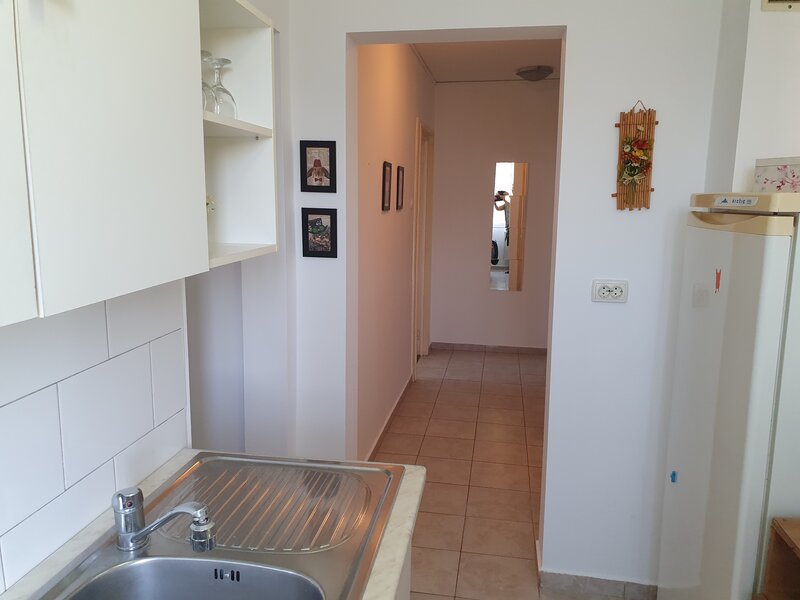 Drumul Taberei- Vanzare 2 camere 7/10- Tg Neamt-parc-liber-mobilat-79900E